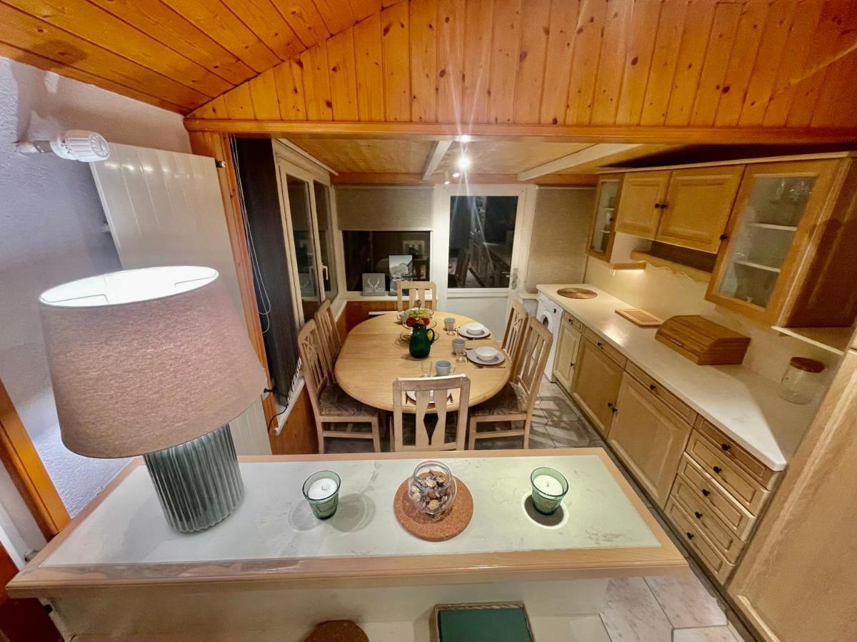 Chalet 4 Personnes Avec Sauna 莱森 外观 照片