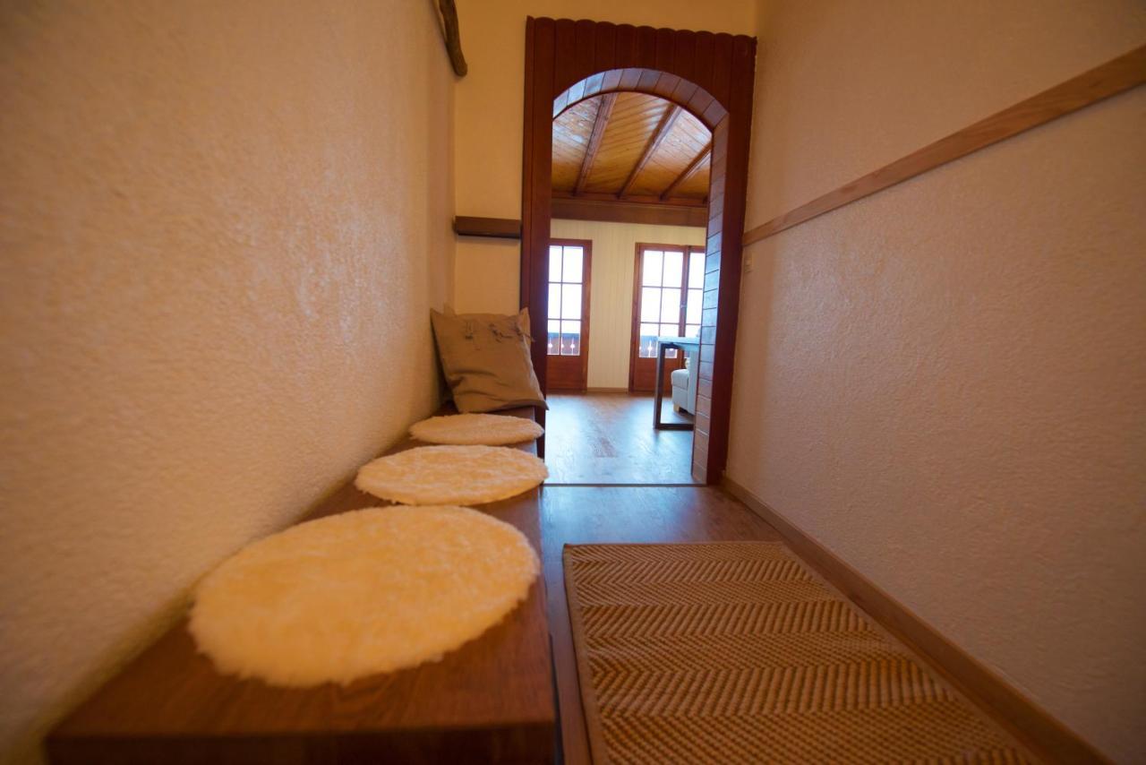 Chalet 4 Personnes Avec Sauna 莱森 外观 照片