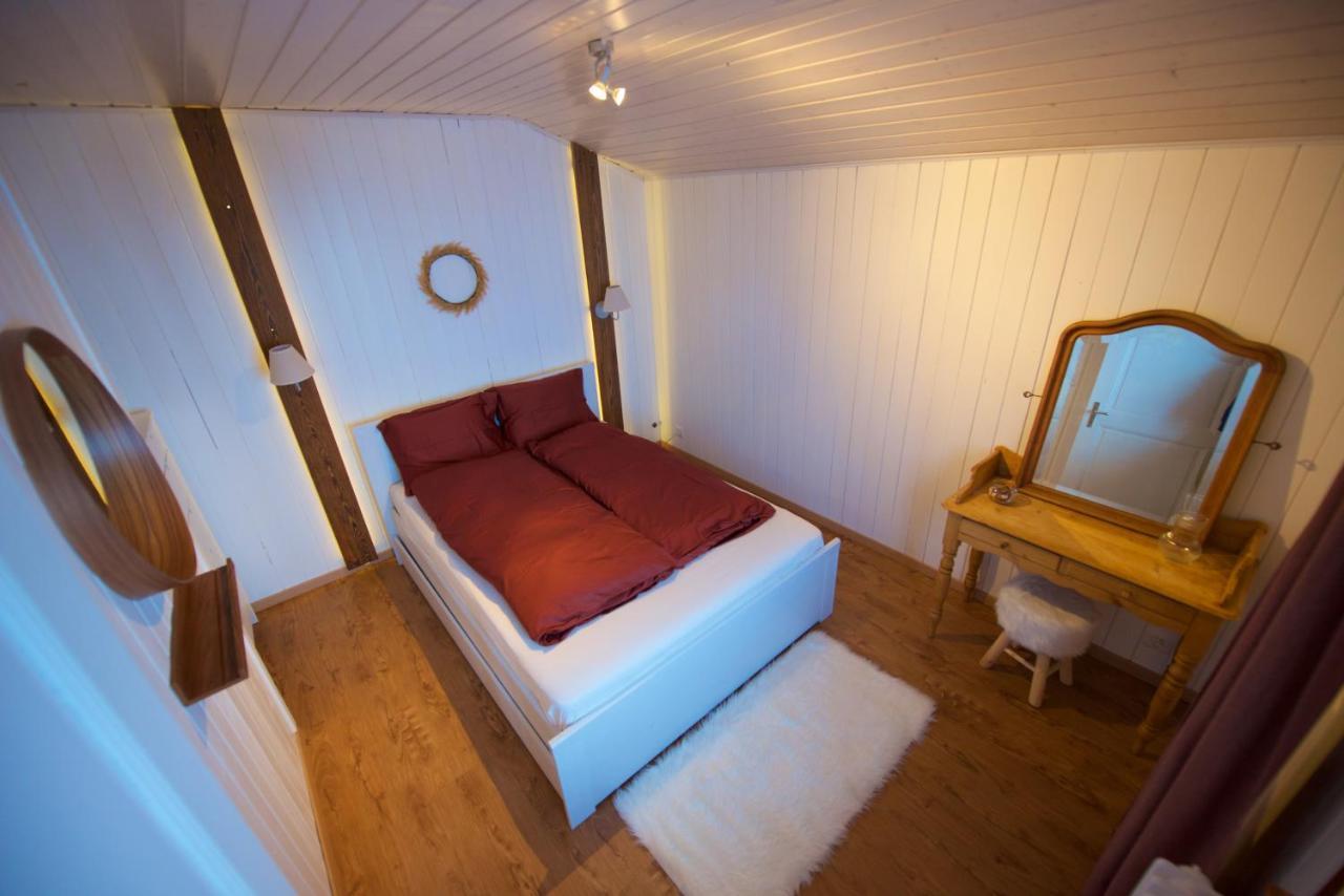 Chalet 4 Personnes Avec Sauna 莱森 外观 照片