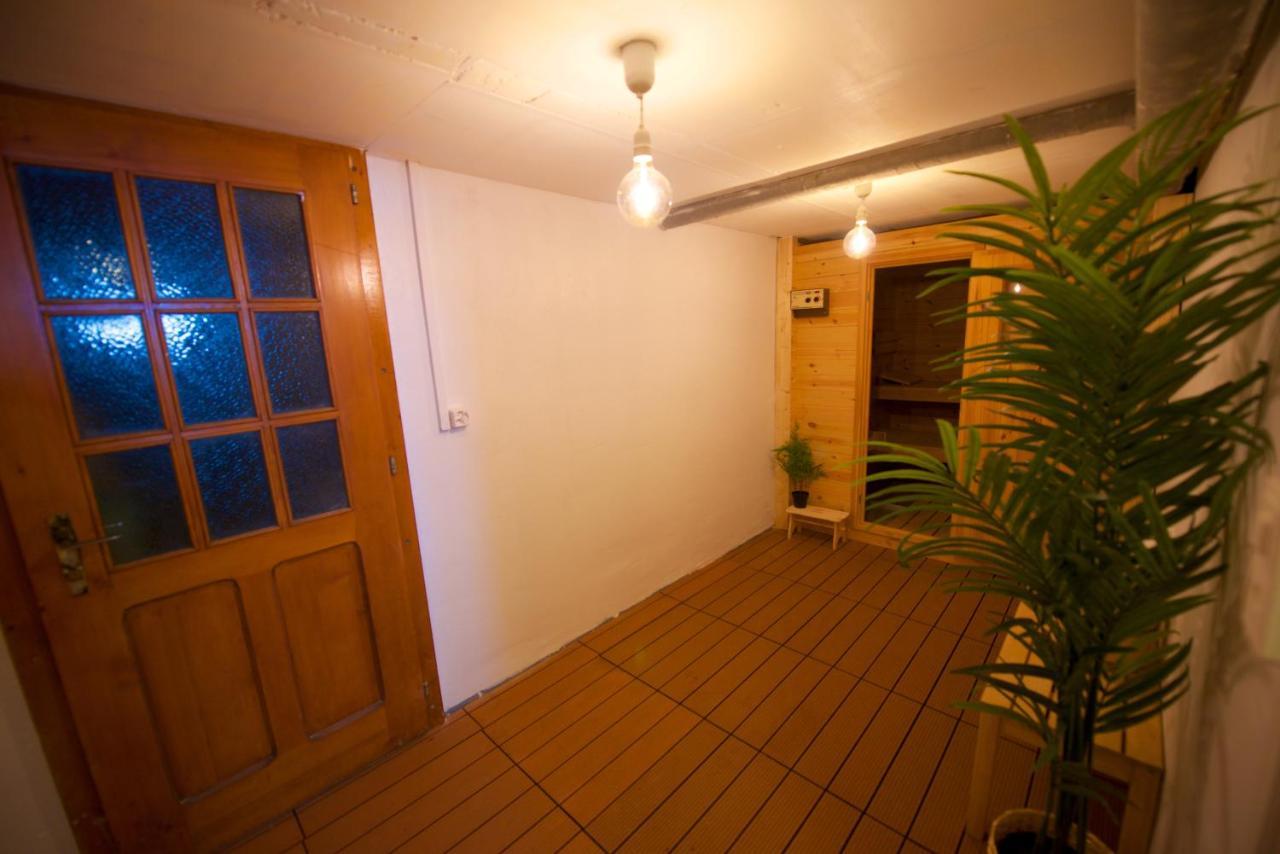 Chalet 4 Personnes Avec Sauna 莱森 外观 照片
