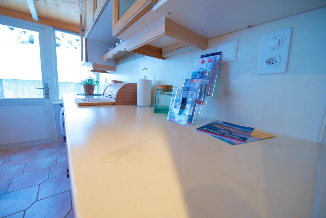 Chalet 4 Personnes Avec Sauna 莱森 外观 照片