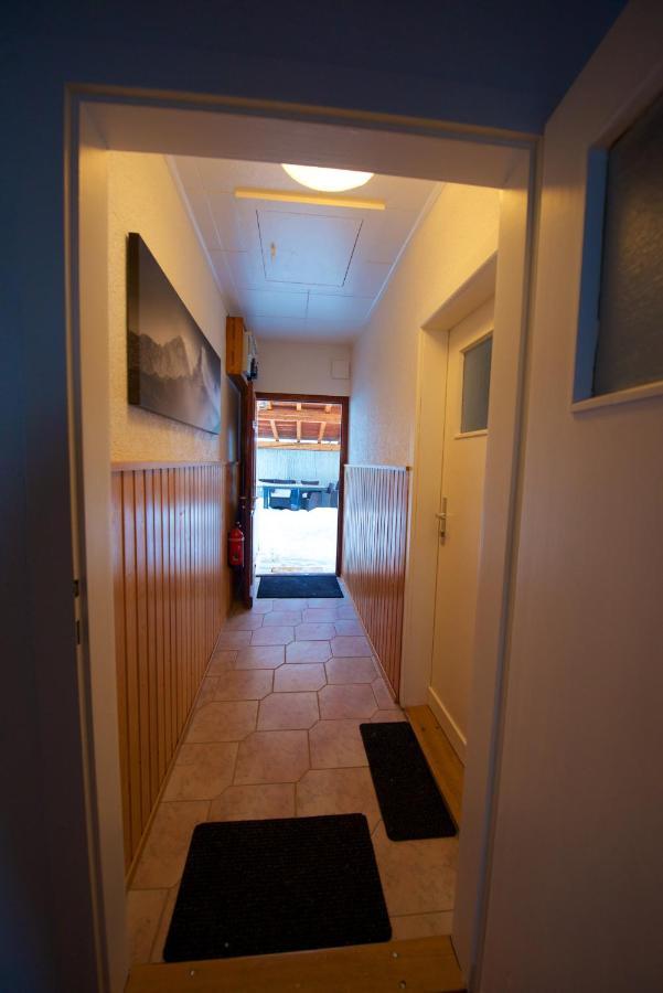 Chalet 4 Personnes Avec Sauna 莱森 外观 照片